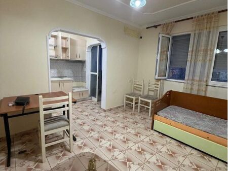 Appartamento 1+1 in vendita in via Irfan Tomini