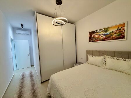 Apartment 2+1 + Parking for Rent