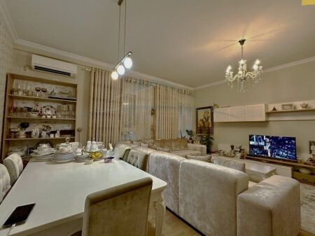 For sale, Apartment 3+1+2, Dry Lake, Tirana.