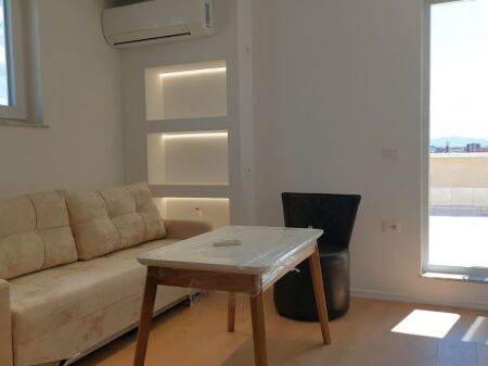 APARTMENT FOR RENT 1+1 TRAIN STATION 50,000 LEKE