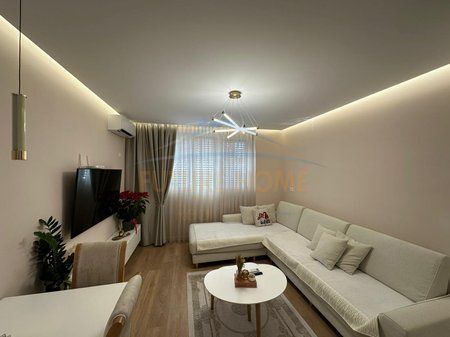 In vendita, Appartamento 1+1, Shkozë