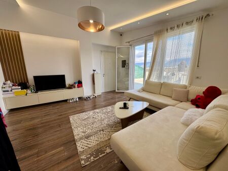  SUPER RENT Apartment 1+1 (Papafingo) with Veranda And Parking  Dry Lake  