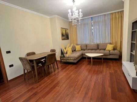 JEPET APARTAMENT 2+1+BLK ME QIRA TE BLV. ZHAN D’ARK 700 EURO