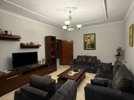 Private villa for rent near the Military Hospital