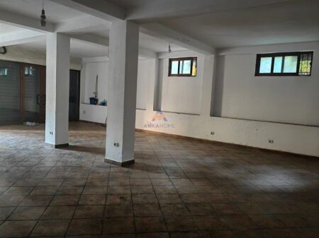 AFFITTASI MAGAZZINO 100 M² "VIA TONIN HARAPI" 50.000 LEKE