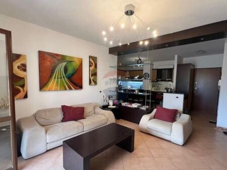Appartamento - In Vendita - Comune di Parigi, Tirana(ID: 530291003-397)