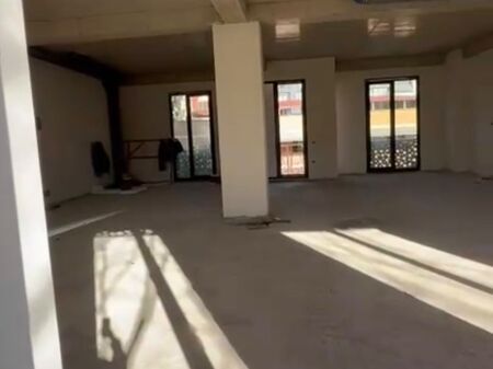 OFFICE FOR SALE 230 M2 VASIL SHANTO 1,035,000 EURO