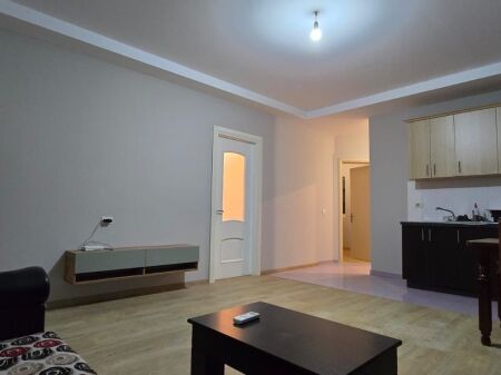 For rent entrance 2+1+Parking in Sauk!