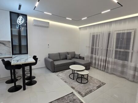   Apartment 1+1 for rent – Zogu i Zi