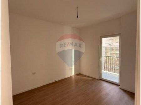 Appartamento - In Vendita - Entrata Tirana, Tirana(ID: 530491003-445)