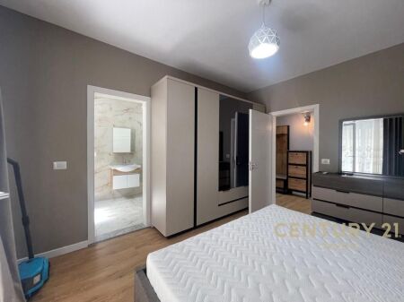 APARTMENT FOR RENT 2+1+2 AND PARKING SPACE AT THE BOTANICAL GARDEN