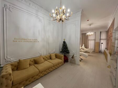  OKAZION   SHITET BIZNESI (Jo Ambienti)  Prane 21-Dhjetorit  Rruga e "Kavajes"     Ndertim i Ri 🪜 Kati 1   Siperfaqe Bruto 78 m2   Investuar Ne Detaje Me Arkitekt   Vlera Aktuale e Qerase 1.100 Euro  Vlera Reale e Investimit 25.000 Euro    Cmimi i Shitjes Se Biznesit 5.000 Euro i Pa Diskutueshem