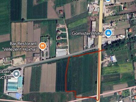 Terreno in Vendita vicino alla Strada vicino a Vorë