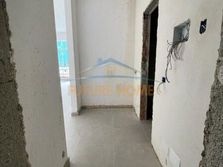 In vendita, Appartamento 1+1, Via Babë Rexha, Tirana.