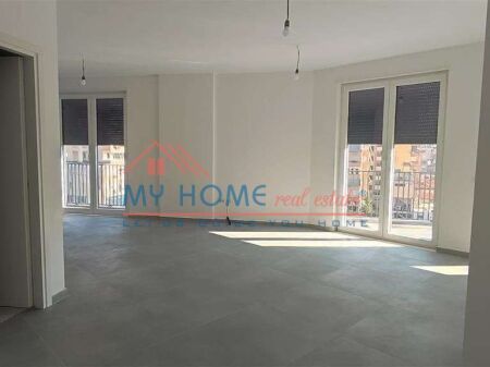 Office for rent in the center of Tirana
