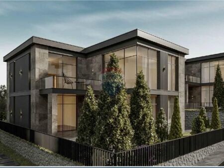 Villa in vendita al Lago di Farka!