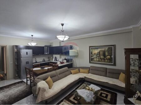 Appartamento in vendita 2+1 Astir, Villa L.