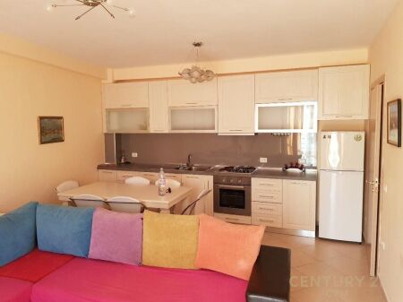 Apartment 2+1+2 for rent on Barrikadave street!
