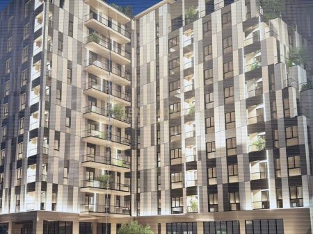 VENDESI APPARTAMENTO 2+1+2 PRESSO " PALUSHI SHPK " VICINO AL NUOVO MATERNITÀ