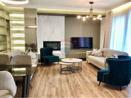 Luxury Apartment 2+1+2+Parking Elbasan Street