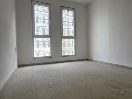  Appartamento a Univers City 1+1 in Vendita