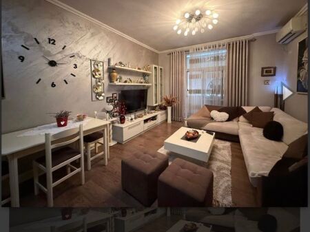  SHITET APARTAMENT 2+1 + BALLKON PRANE ISH PARKUT
