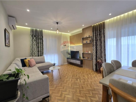 Apartment for rent 2+1+2 at Dritan Hoxha Street