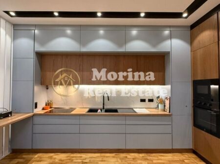 Vendita, Appartamento + Veranda, Attico, Fresku, Prezzo 300000 Euro (Rateale)
