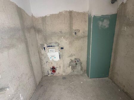 VENDESI APPARTAMENTO 2+1+2 VICINO ALL'ACQUA FREDDA