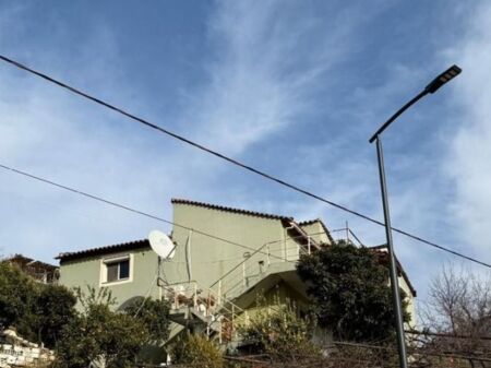  Villa for rent