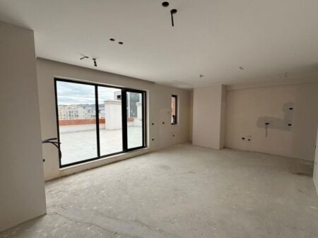 Appartamento 3+1+2 con veranda in vendita  Urban Gate Residence, Astir