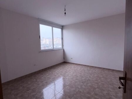 2+1, for office, at the former Albania Sot exhibition, 500 thousand lek