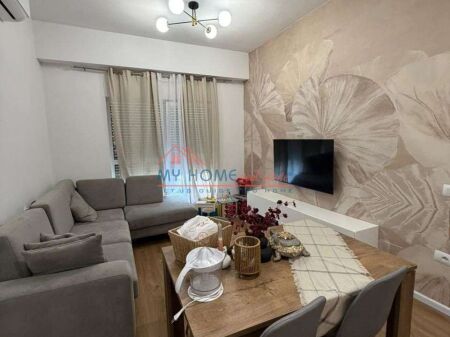 Apartment 1+1 for sale Ali Demi Kaimi complex in Tirana