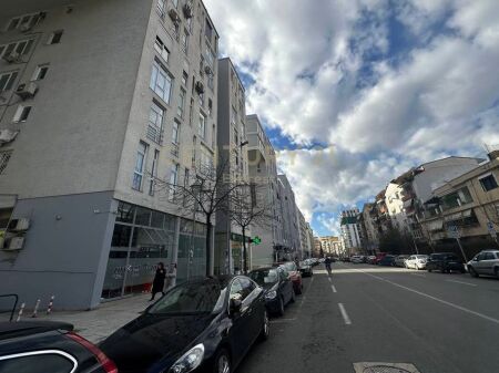 Office space for rent, Paris Commune
