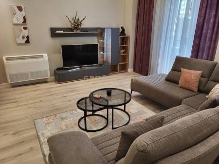 Apartment 2+1+2 for rent at Pazari i Ri, Tefta Tashko.