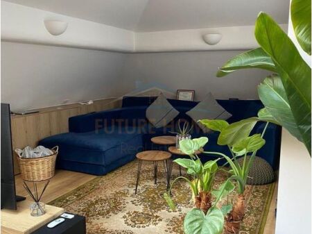 Vendita, Penthouse 1+1, ex Blloku