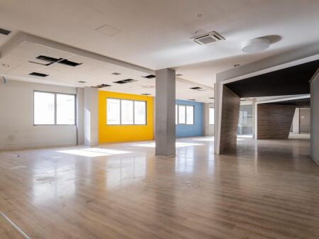 UFFICIO IN AFFITTO 1350 M2 ALI DEMI 13.500 EURO