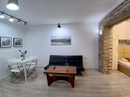 Apartment for rent HomeStudio- Durres Street