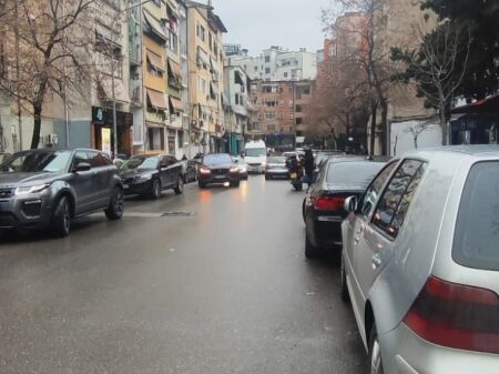 Locale commerciale in affitto