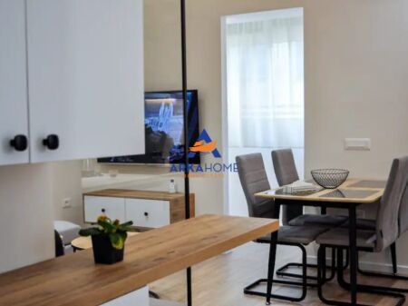 FOR RENT APARTMENT 2+1+BALCONY ELBASANIT STREET 700 EURO