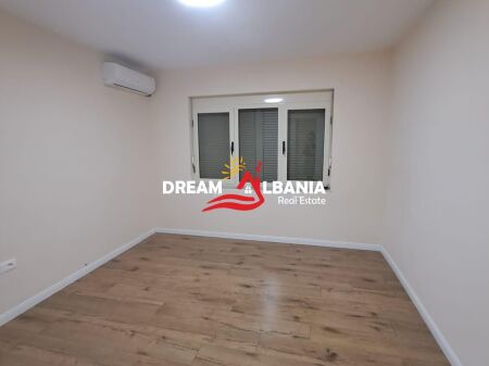 Affittasi appartamento 2+1 per uffici, nel centro vicino a 9 Katesheve, Tirana (ID 42215473)
