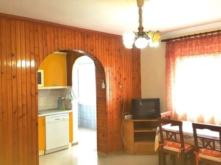 Apartament 3+1, Kongresi i Lushnjes!