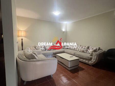 Apartament 3+1 tek Komuna e Parisit prane Kompleksit “Kika 1” ne Tirane (ID 4231352)