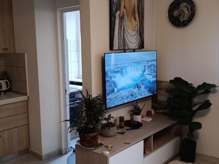 VENDIAMO APPARTAMENTO 1+1 A OXHAKU – 54 M² PALAZZO PREFABBRICATO, LUMINOSO E FUNZIONALE