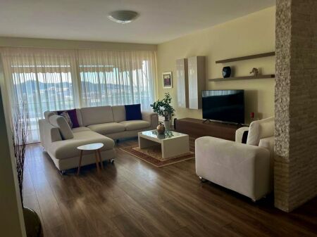 APARTMENT 2+1 + 2 TOILETS WITH PARKING FOR RENT – LONG HILL RESIDENCE