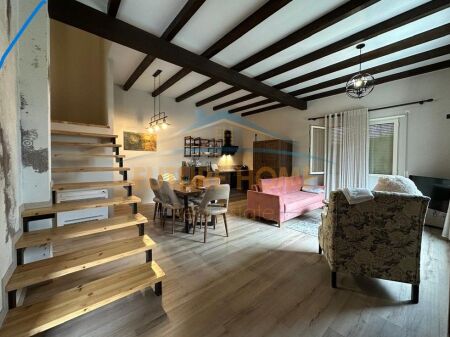 Affitto, Villa, Petrele