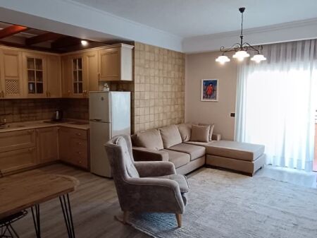 VENDIAMO DUE SUPER APPARTAMENTI 1+1 E MONOLOCALE NEL CENTRO AL 9° PIANO 112 M2