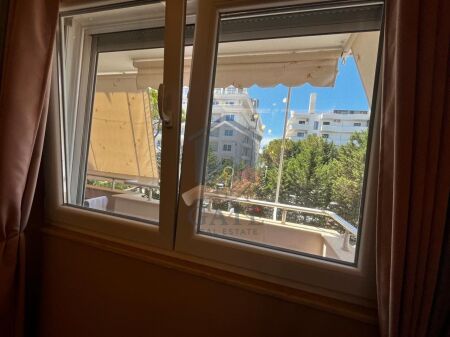 Vendesi in vendita 1+1 – Prima Linea con il Mare, Golem (Vicino a Fafa Resort)