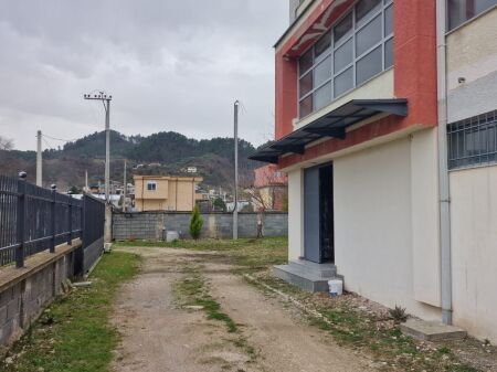 Affitto, Capannone, Prush, Tirana 2.200 €