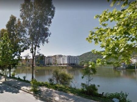 PENTHOUSE LUKSOZ PËR SHITJE – LIQENI I THATË